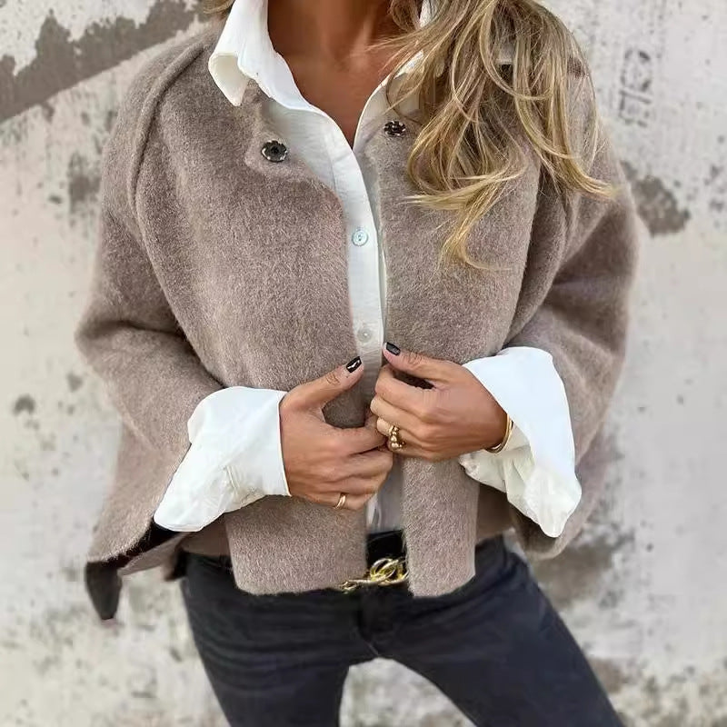 ELISE | Krátká bunda s elegantními, rozšiřujícími se rukávy